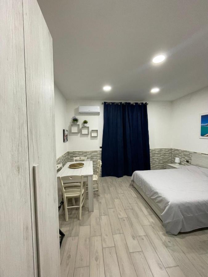 Casa Vacanze Luisa Napoli Eksteriør bilde