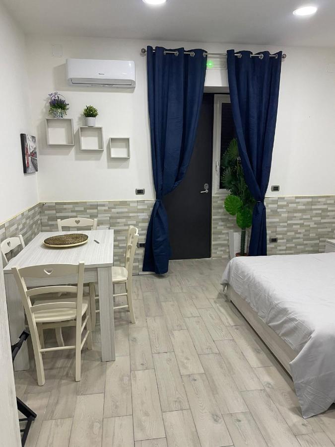 Casa Vacanze Luisa Napoli Eksteriør bilde